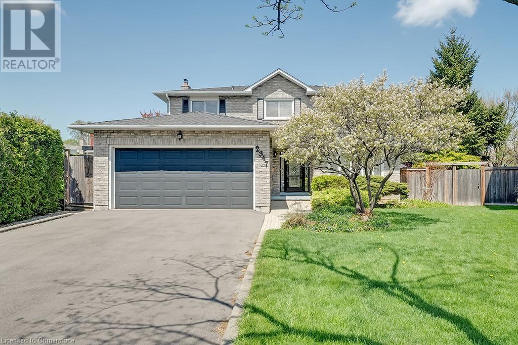 2347 Tweedsmuir Court, Burlington, Ontario  L7P 4K9 - Photo 2 - 40719736