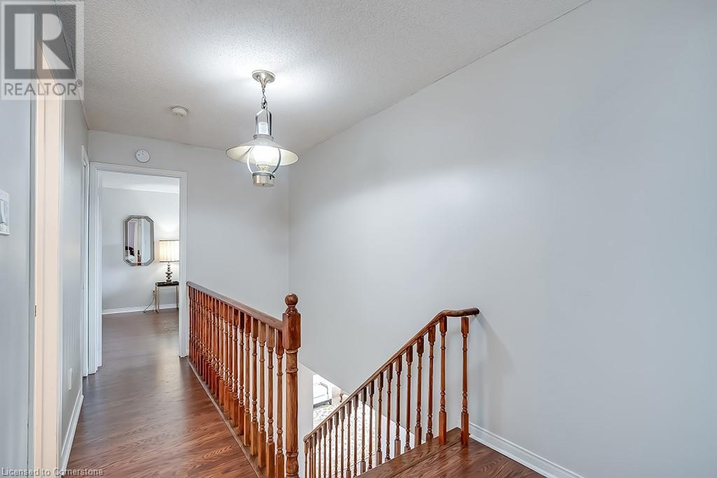 2347 Tweedsmuir Court, Burlington, Ontario  L7P 4K9 - Photo 25 - 40719736