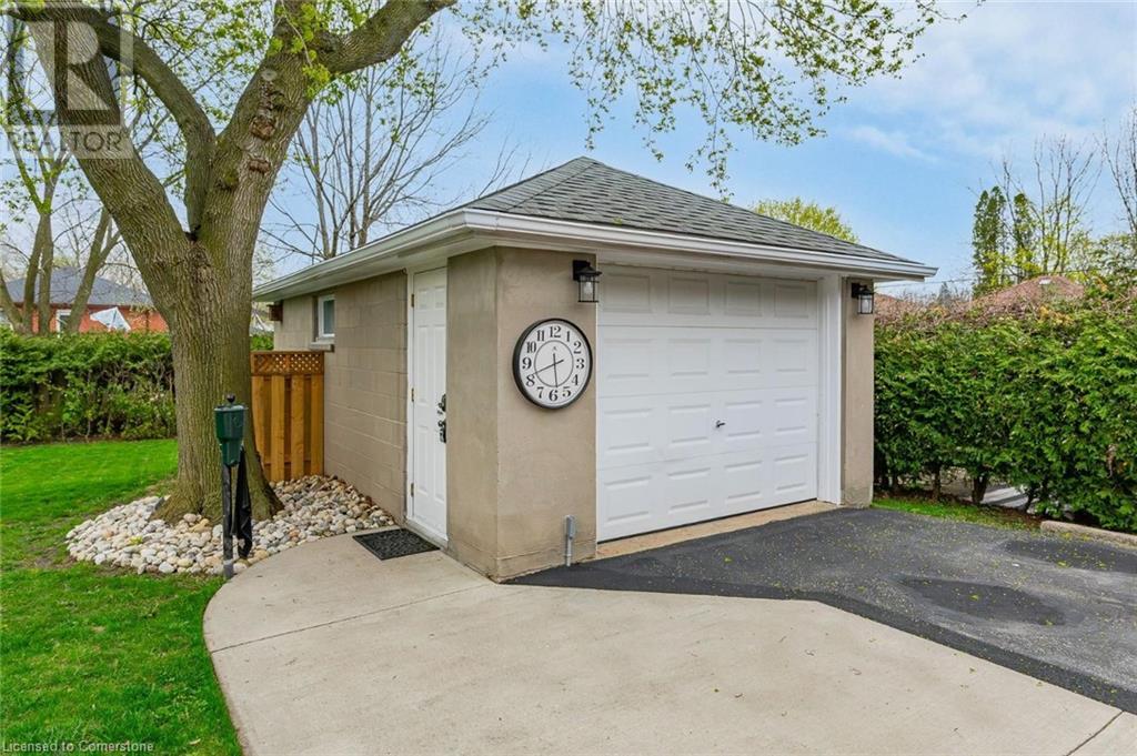 21 Normandy Drive, Guelph, Ontario  N1E 2P3 - Photo 3 - 40725628
