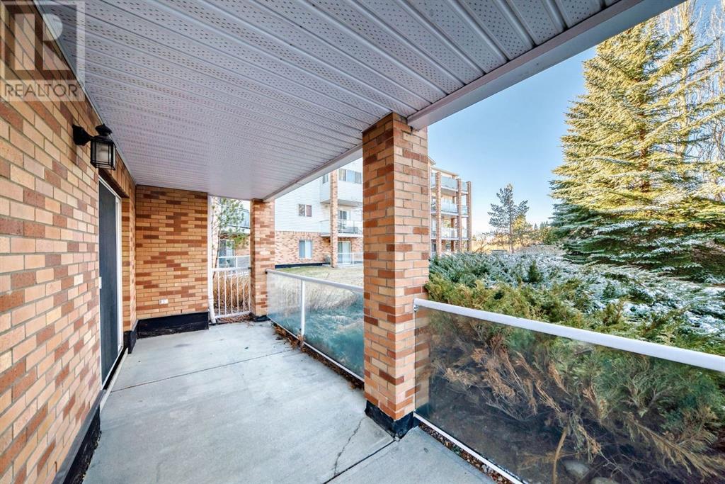 Property at 143, 165 Manora Place NE image 4