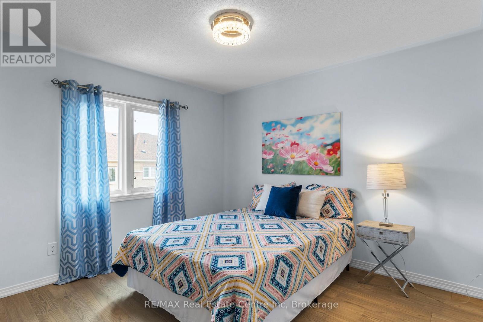 102 Gail Parks Crescent, Newmarket, Ontario  L3X 3C1 - Photo 21 - N12134028