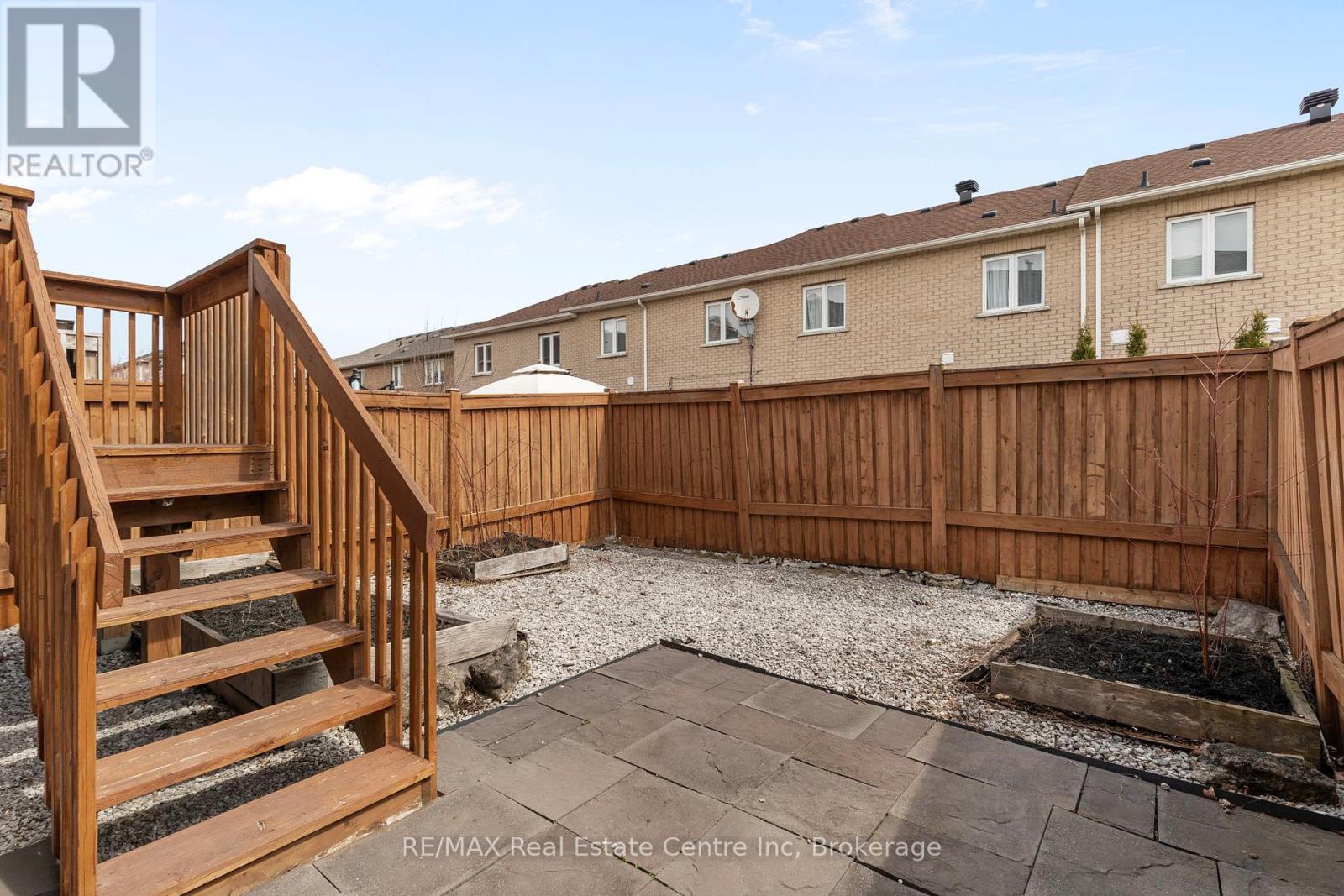 102 Gail Parks Crescent, Newmarket, Ontario  L3X 3C1 - Photo 28 - N12134028