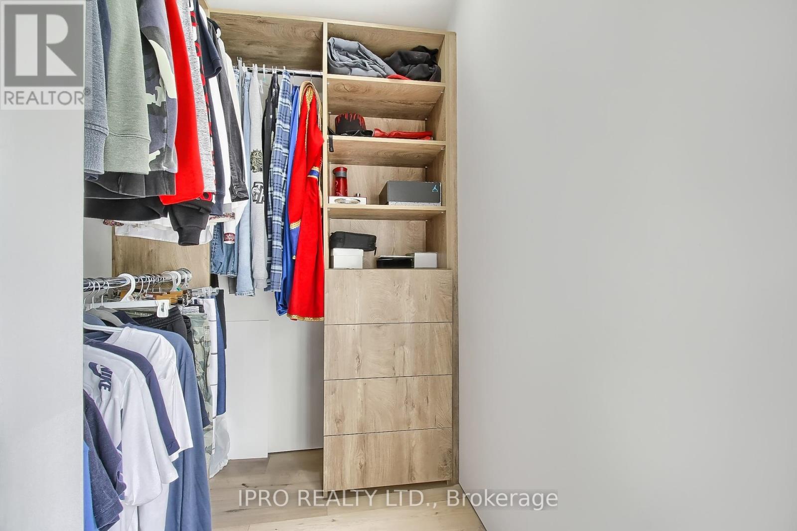 5 Hatton Court, Toronto, Ontario  M9A 1J6 - Photo 25 - W12133478