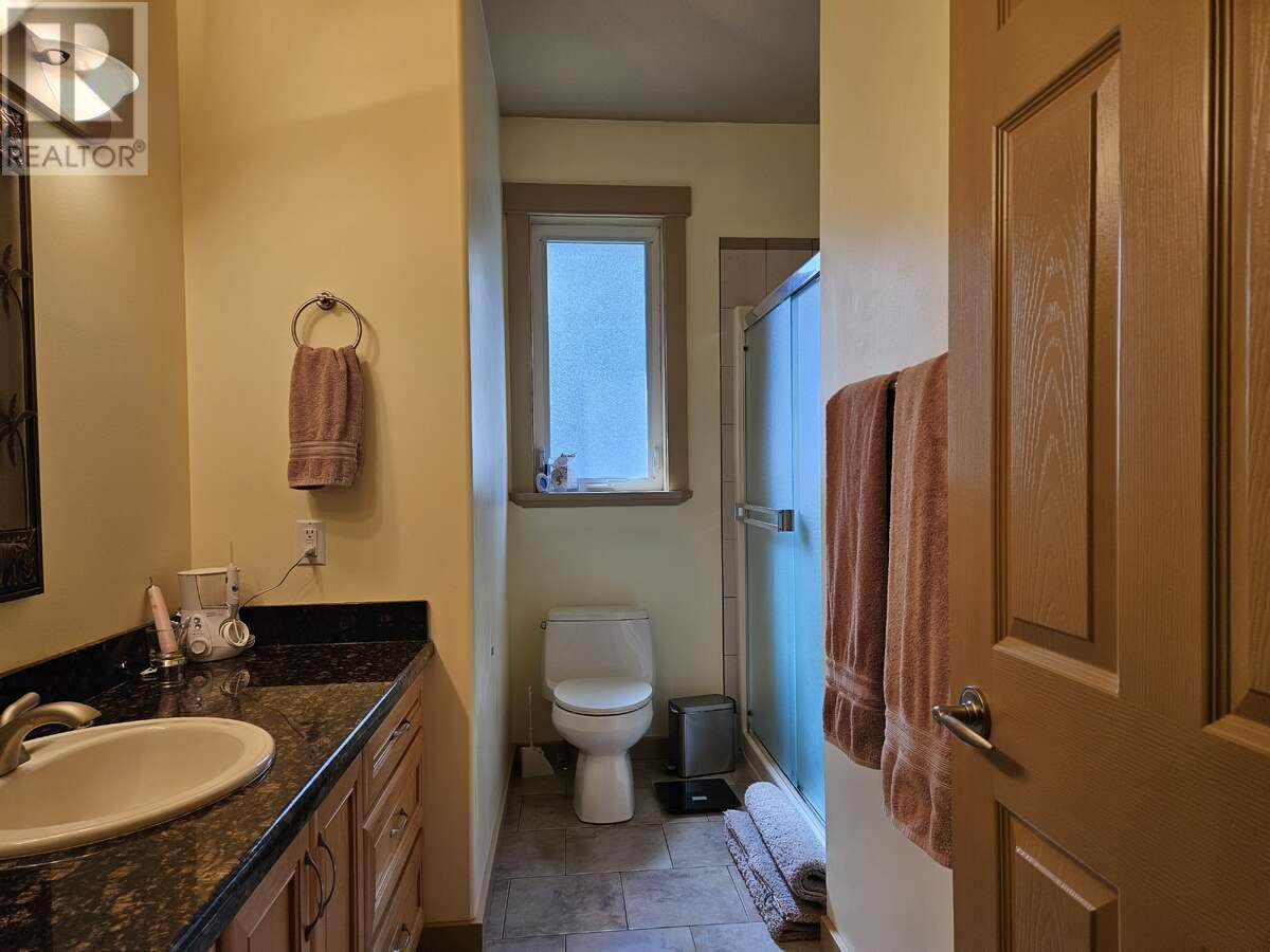 2470 24 Avenue Ne, Salmon Arm, British Columbia  V1E 3Y4 - Photo 12 - 10346990