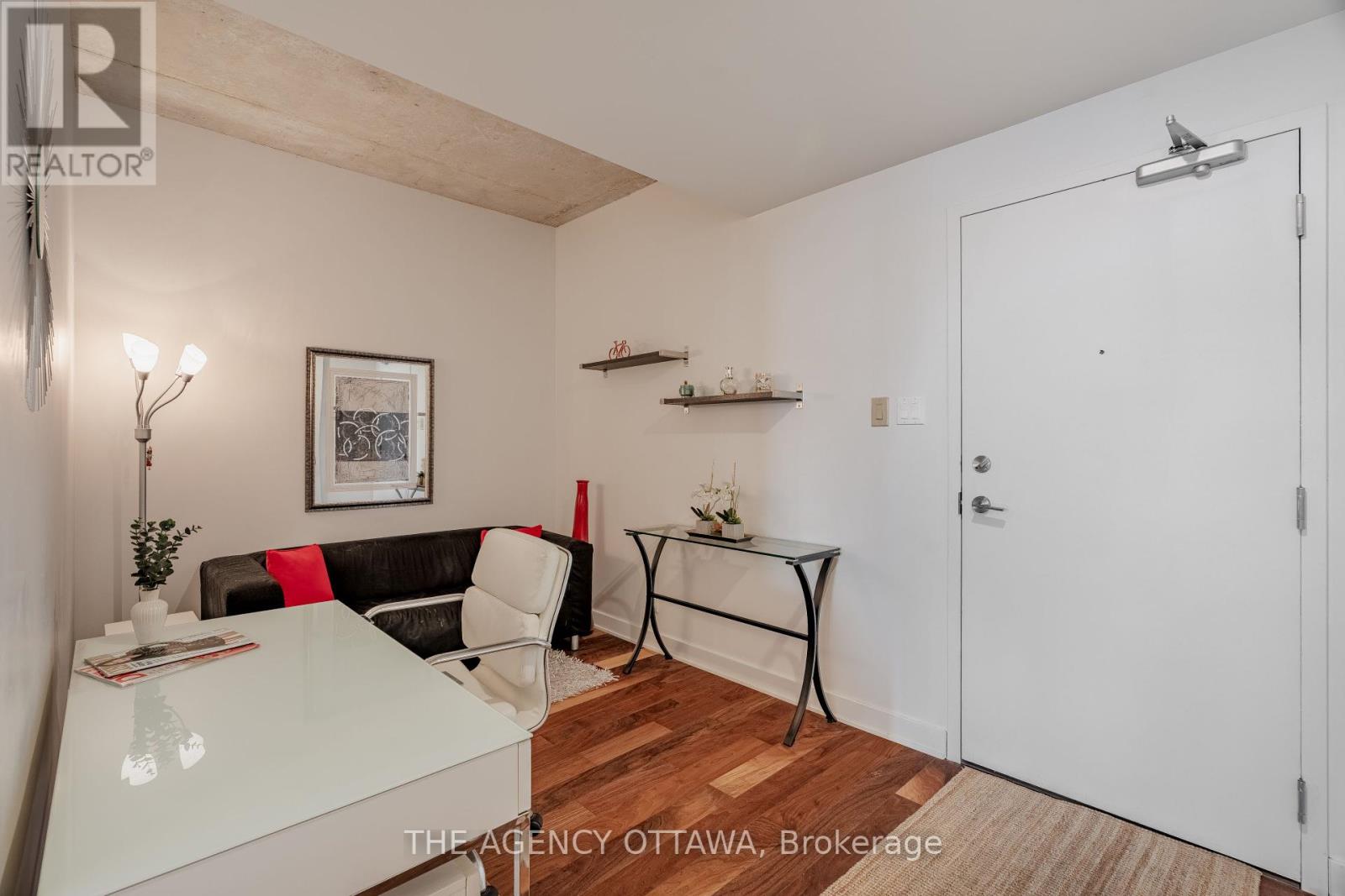 620 - 360 Mcleod Street, Ottawa, Ontario  K2P 1A9 - Photo 18 - X12133808