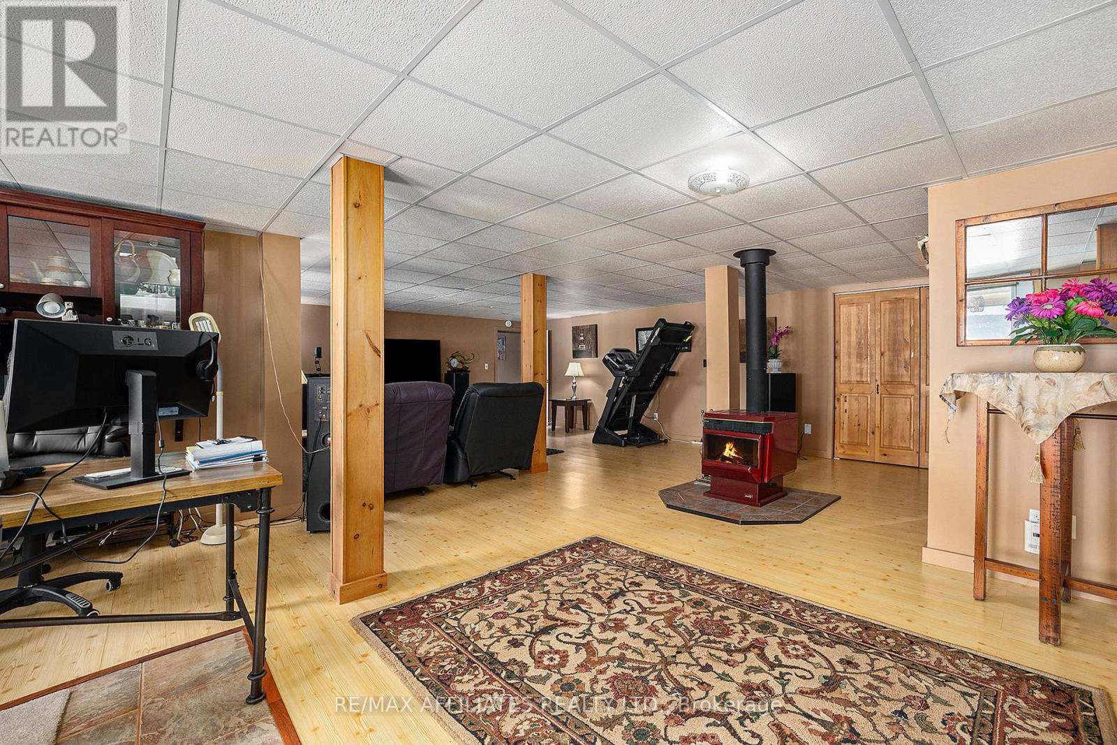 51 Mountain View Lane, Rideau Lakes, Ontario  K0G 1X0 - Photo 20 - X12133879