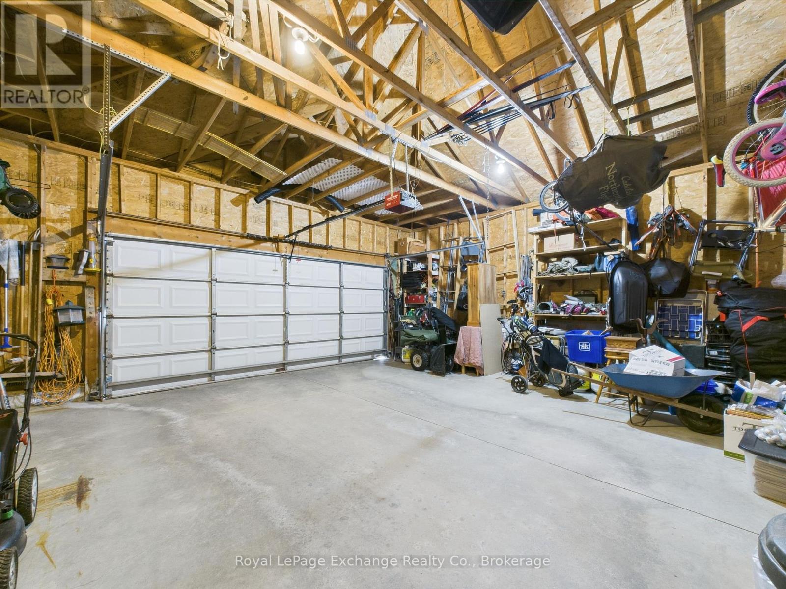 168 Park Drive, North Huron (Wingham), Ontario  N0G 2W0 - Photo 31 - X12133806