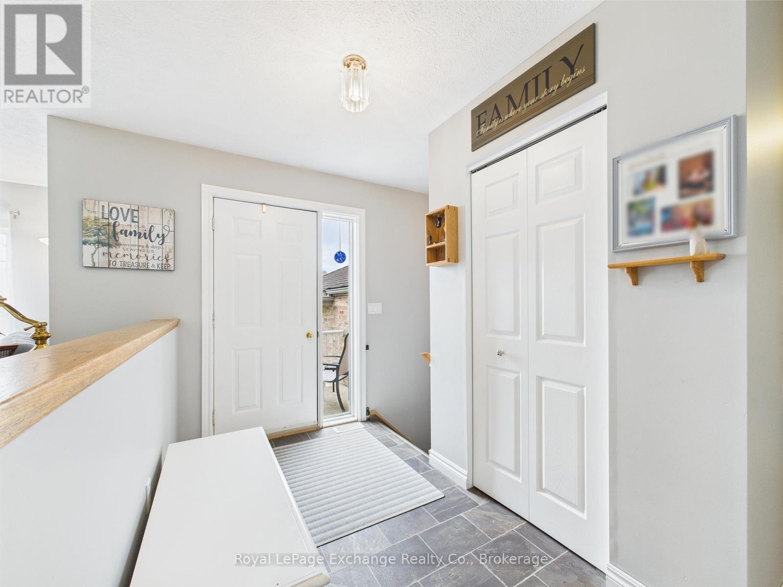 168 Park Drive, North Huron (Wingham), Ontario  N0G 2W0 - Photo 5 - X12133806
