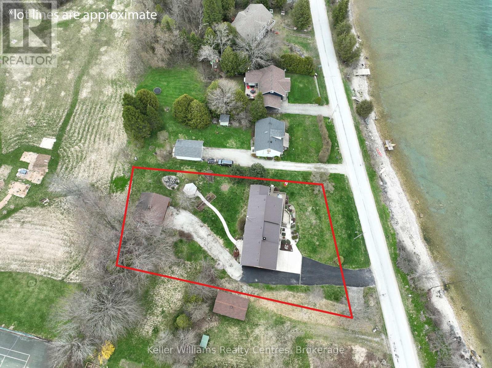 11 Mallory Beach Road, South Bruce Peninsula, Ontario  N0H 2T0 - Photo 3 - X12133812