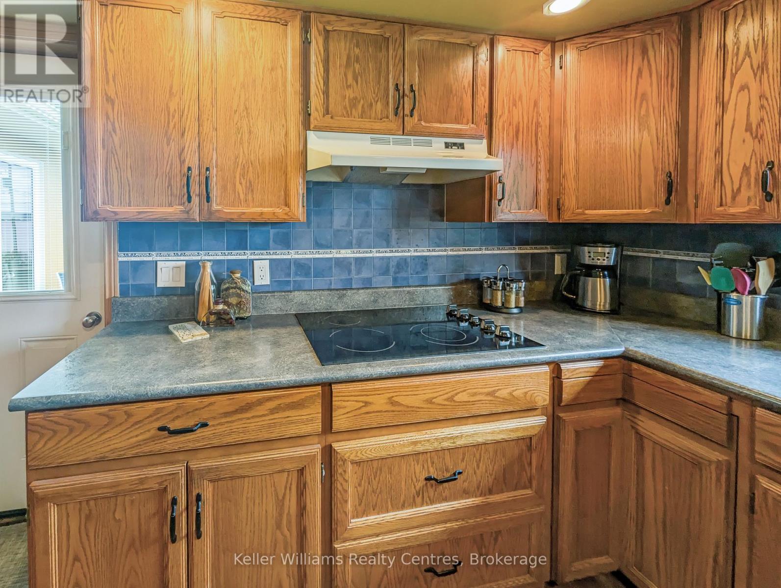 11 Mallory Beach Road, South Bruce Peninsula, Ontario  N0H 2T0 - Photo 32 - X12133812