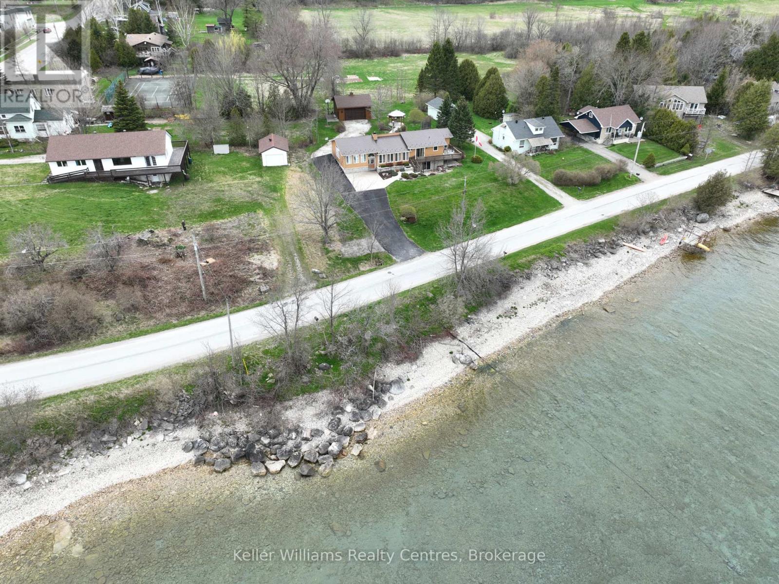 11 Mallory Beach Road, South Bruce Peninsula, Ontario  N0H 2T0 - Photo 5 - X12133812