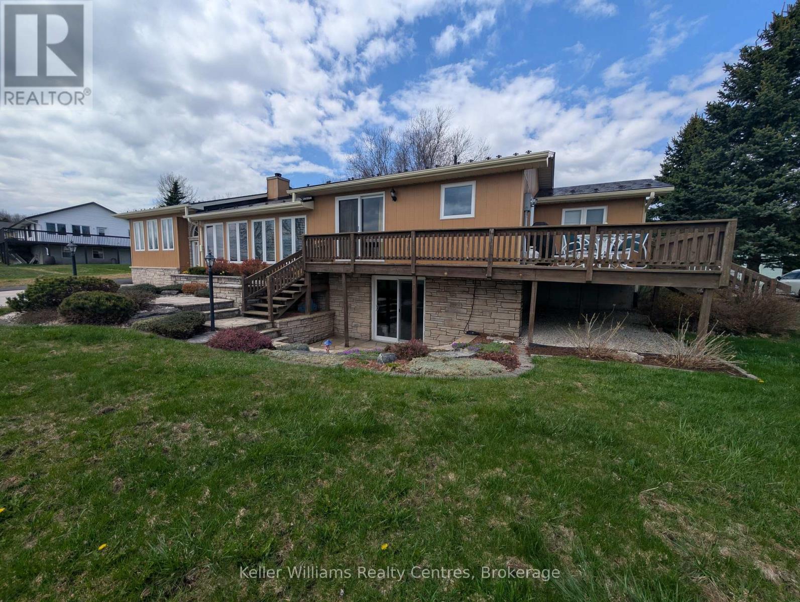 11 Mallory Beach Road, South Bruce Peninsula, Ontario  N0H 2T0 - Photo 7 - X12133812