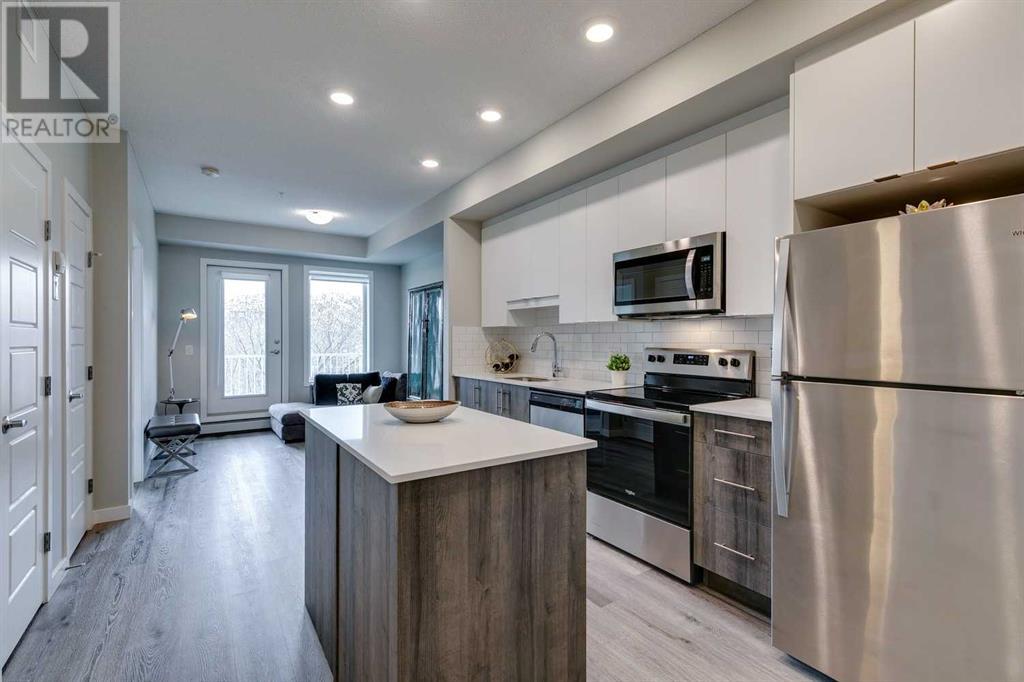 Property at 233, 1605 17 Street SE image 3