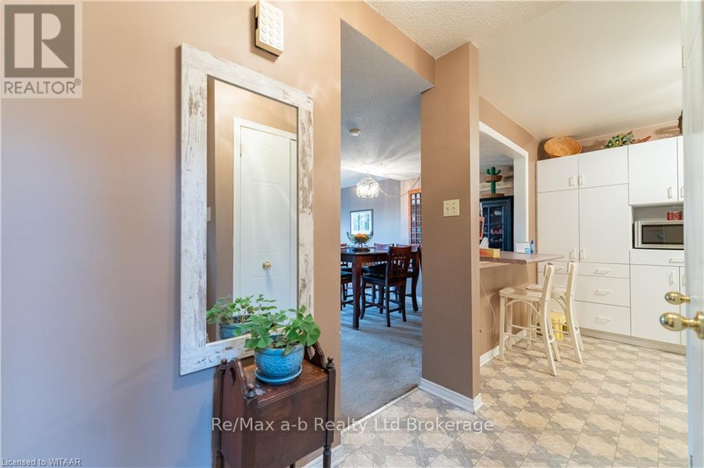 8 - 19 Wren Court, Tillsonburg, Ontario  N4G 5K2 - Photo 5 - X10744670