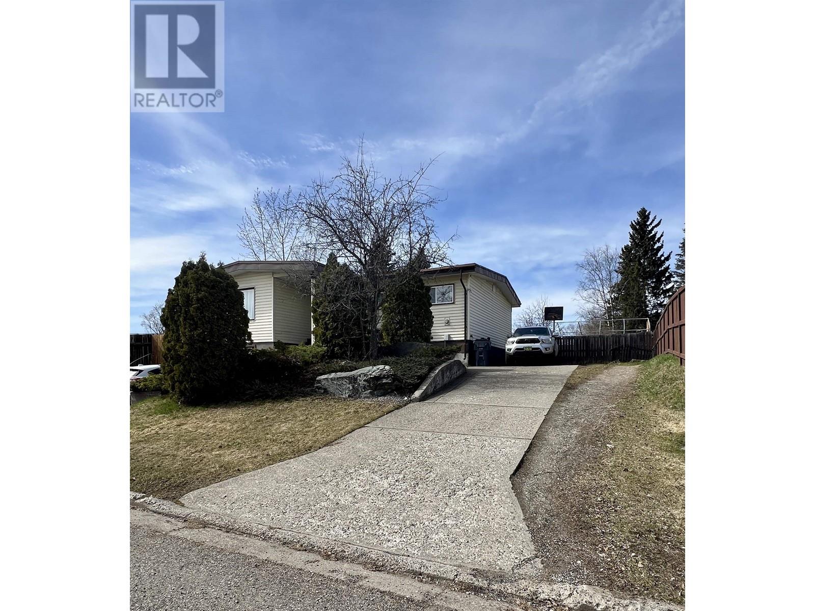Property at 1467 FRASER CRESCENT image 2