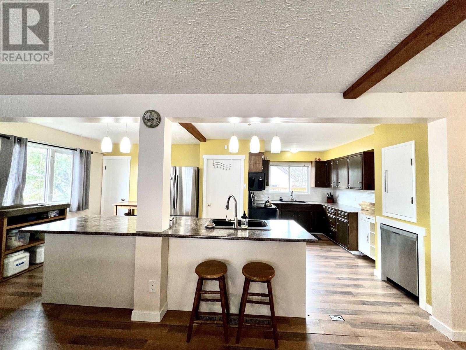 Property at 1467 FRASER CRESCENT image 3