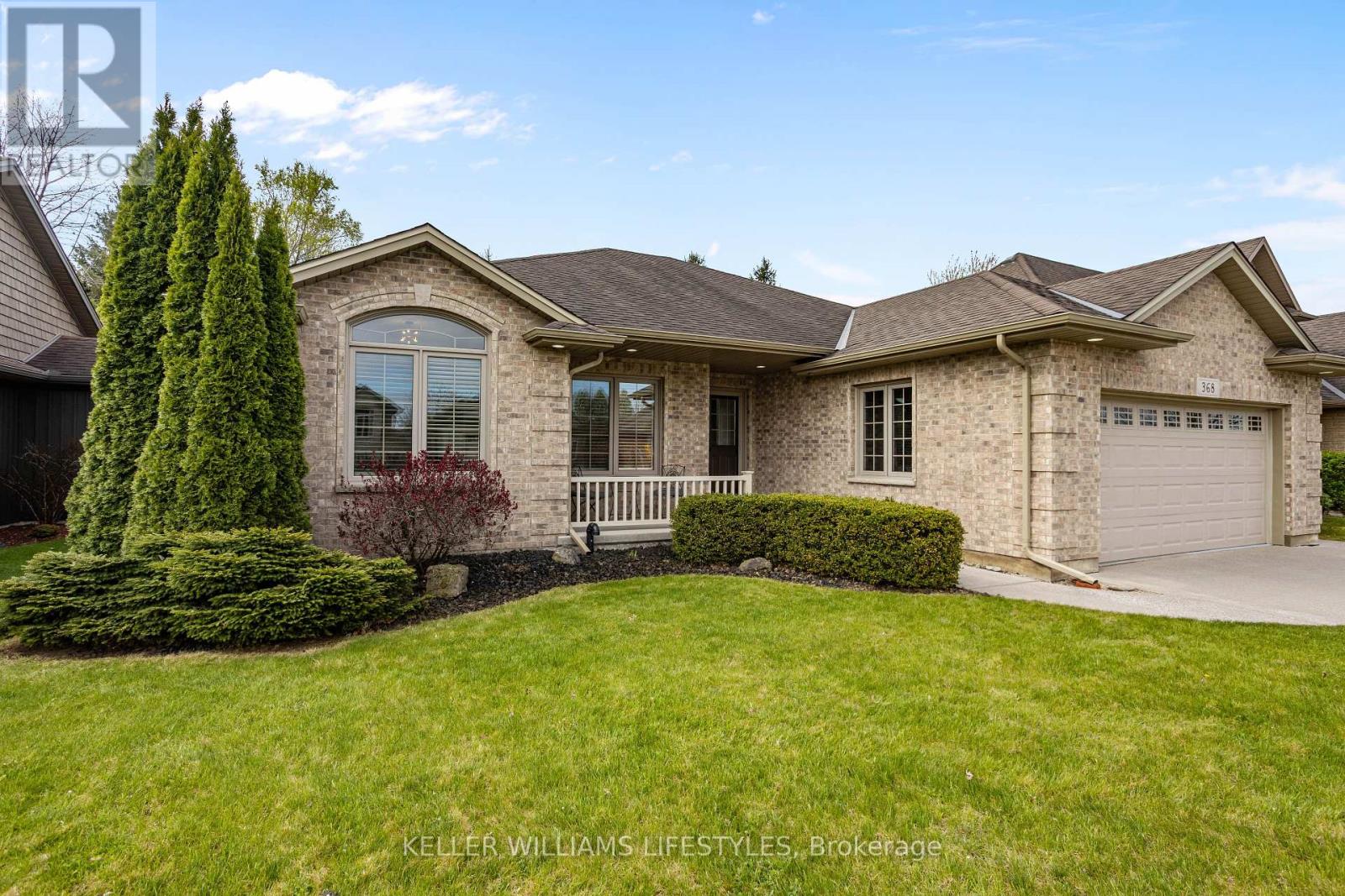 368 Darcy Drive, Strathroy Caradoc, Ontario  N7G 0A1 - Photo 2 - X12133804