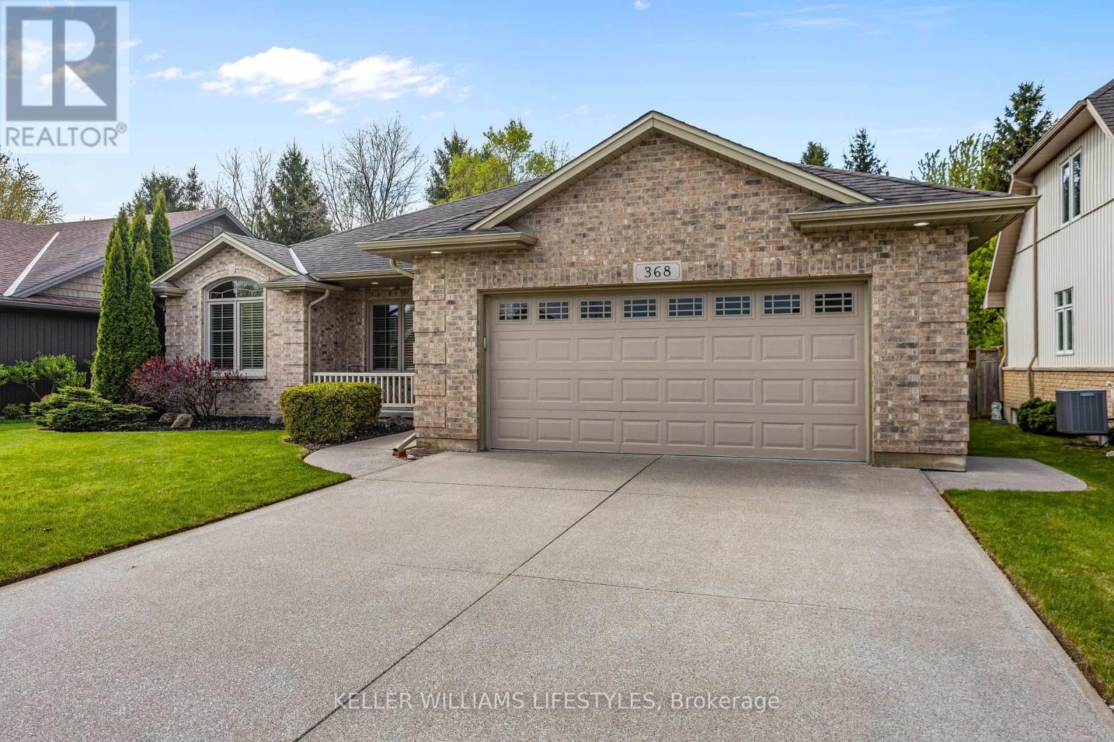 368 Darcy Drive, Strathroy Caradoc, Ontario  N7G 0A1 - Photo 3 - X12133804