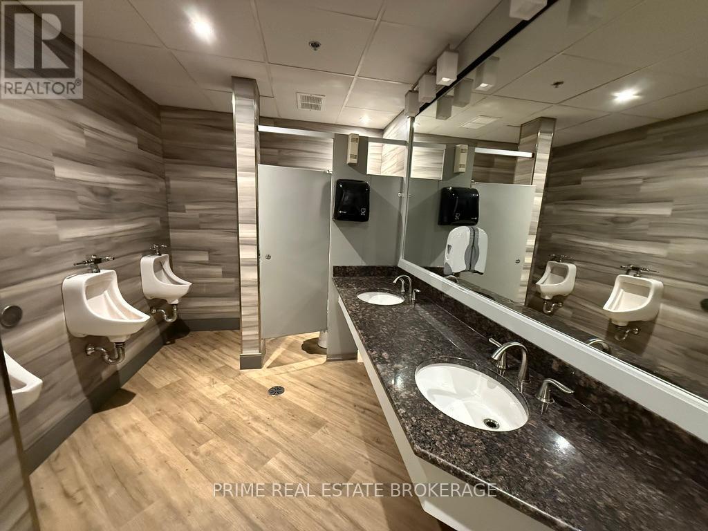 855 Wellington Road, London South, Ontario  N6E 3N5 - Photo 27 - X12133831
