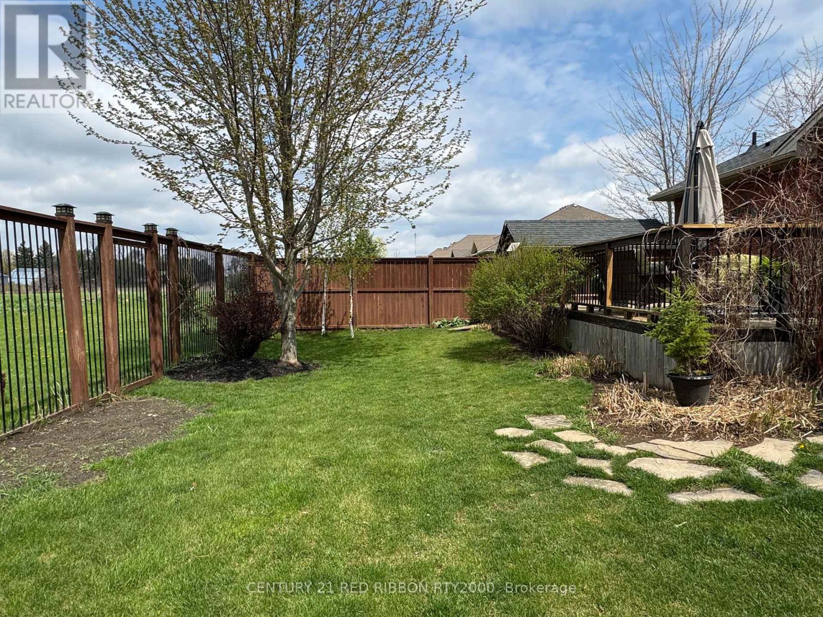 396 Macdonald Street, Strathroy Caradoc, Ontario  N7G 2M2 - Photo 45 - X12133848