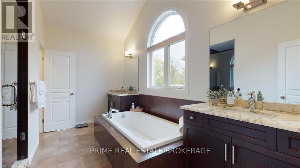 32 Valleyview Crescent, Middlesex Centre, Ontario  N0L 1R0 - Photo 28 - X12133889