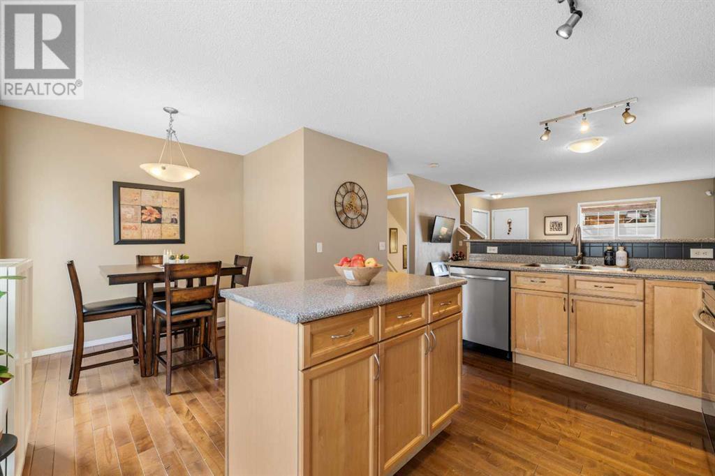 179 Toscana Gardens Nw, Calgary, Alberta  T3L 3C3 - Photo 18 - A2212239