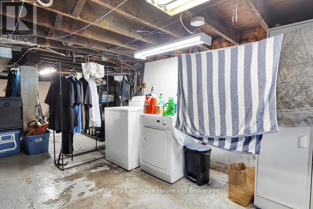 147 Sydenham Street, Woodstock, Ontario  N4S 7B7 - Photo 17 - X12133824