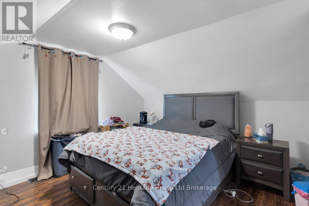 147 Sydenham Street, Woodstock, Ontario  N4S 7B7 - Photo 23 - X12133824