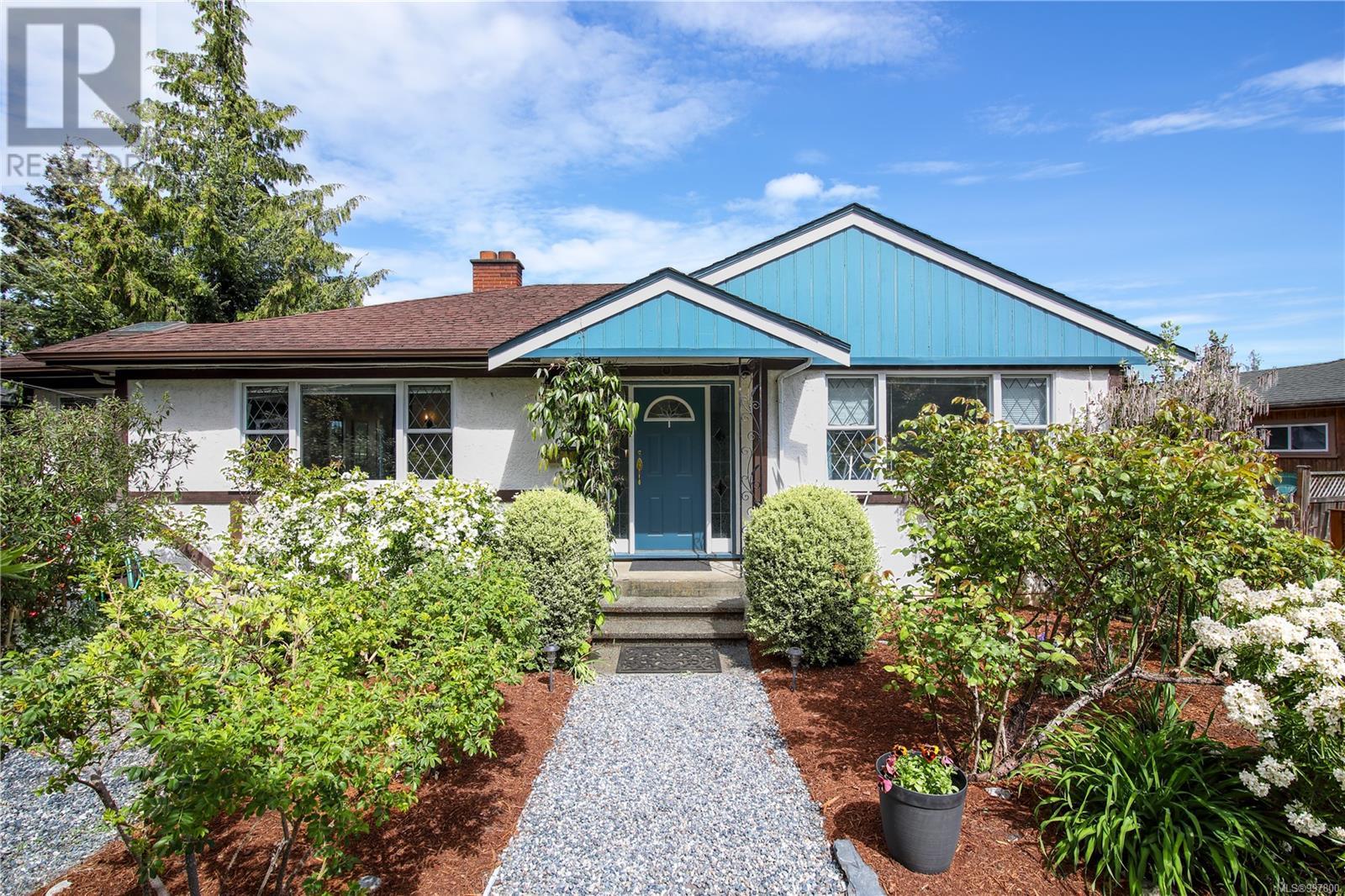 246 Glenairlie Dr, View Royal, British Columbia
