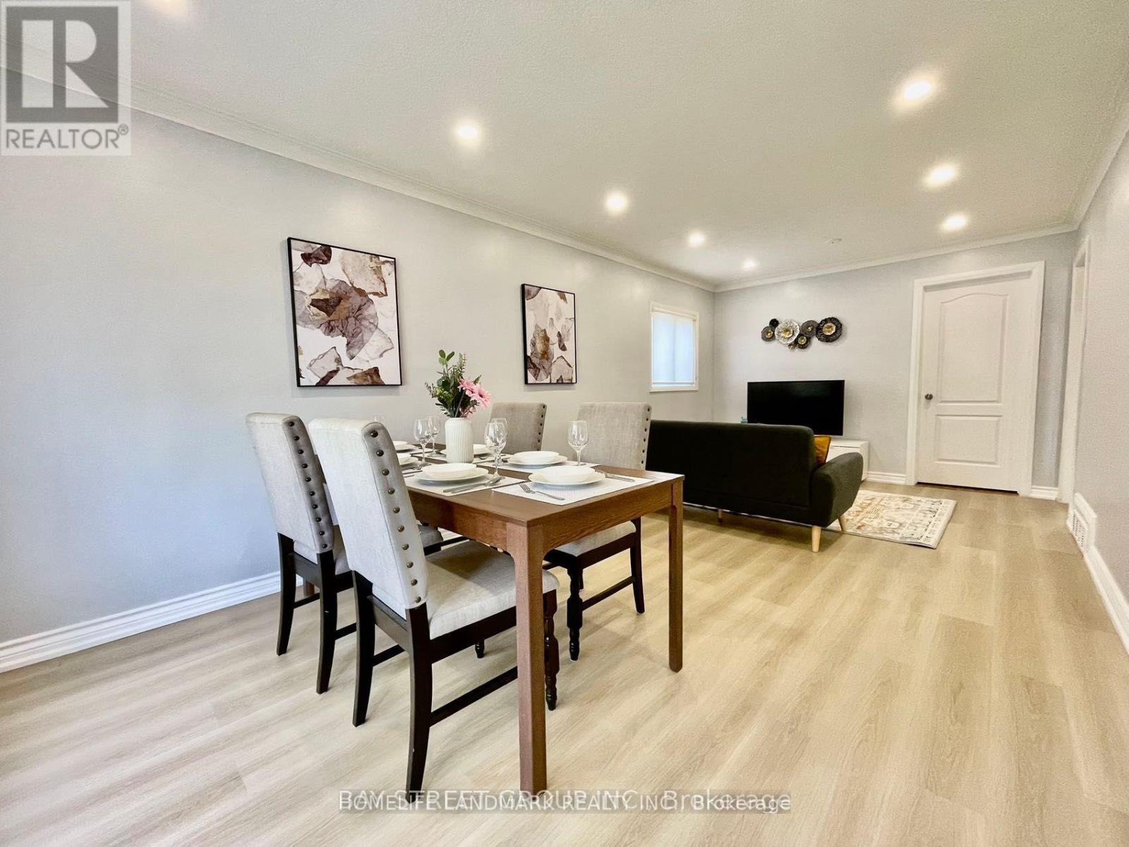 Main - 44 Frey Crescent, Toronto (Wexford-Maryvale), Ontario  M1R 2C7 - Photo 3 - E12000489