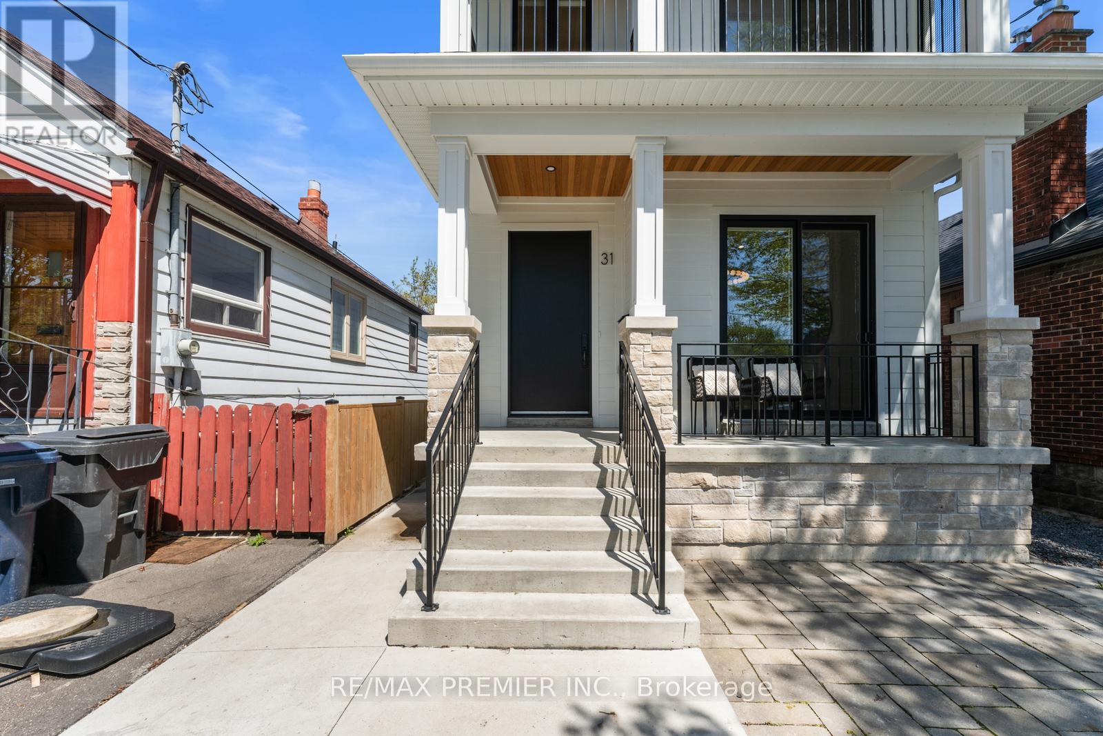 Property at 31 SEVENTEENTH STREET image 4