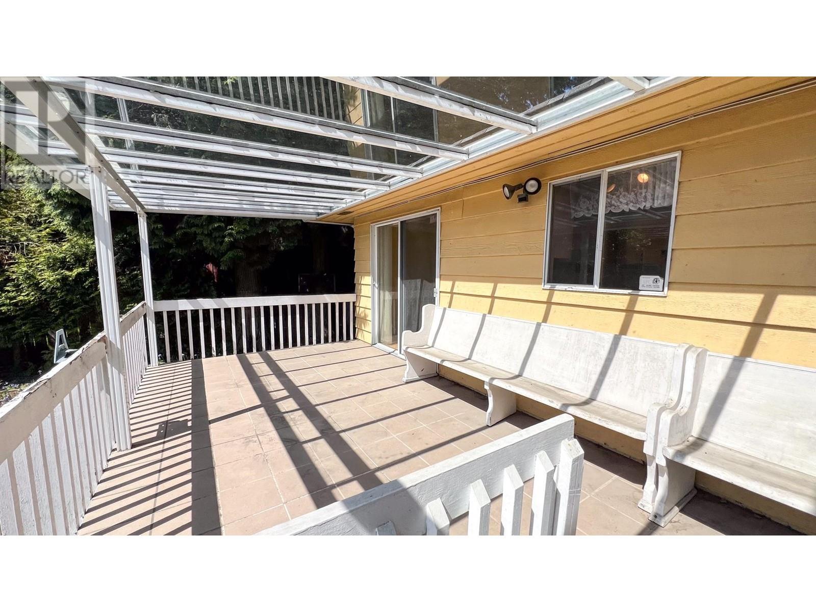 8200 Rosebank Crescent, Richmond, British Columbia  V7A 2K6 - Photo 36 - R3000192
