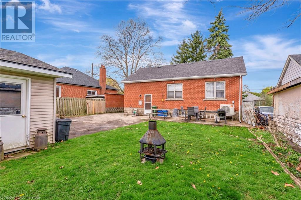 865 Garth Street, Hamilton, Ontario  L9C 4K7 - Photo 26 - 40724410