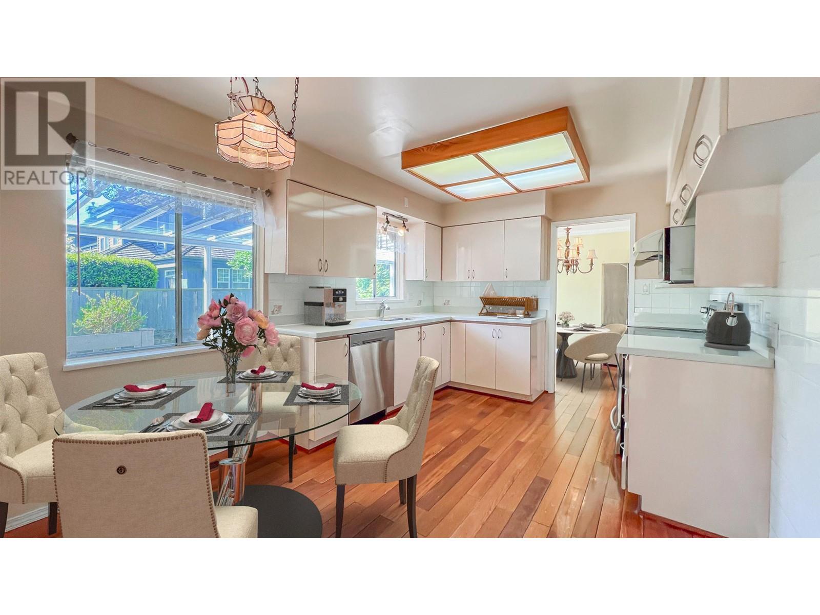 8200 Rosebank Crescent, Richmond, British Columbia  V7A 2K6 - Photo 5 - R3000192