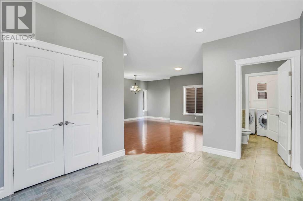 Property at 181 Taralake Common NE image 3