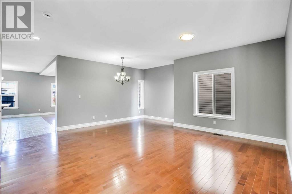 Property at 181 Taralake Common NE image 5