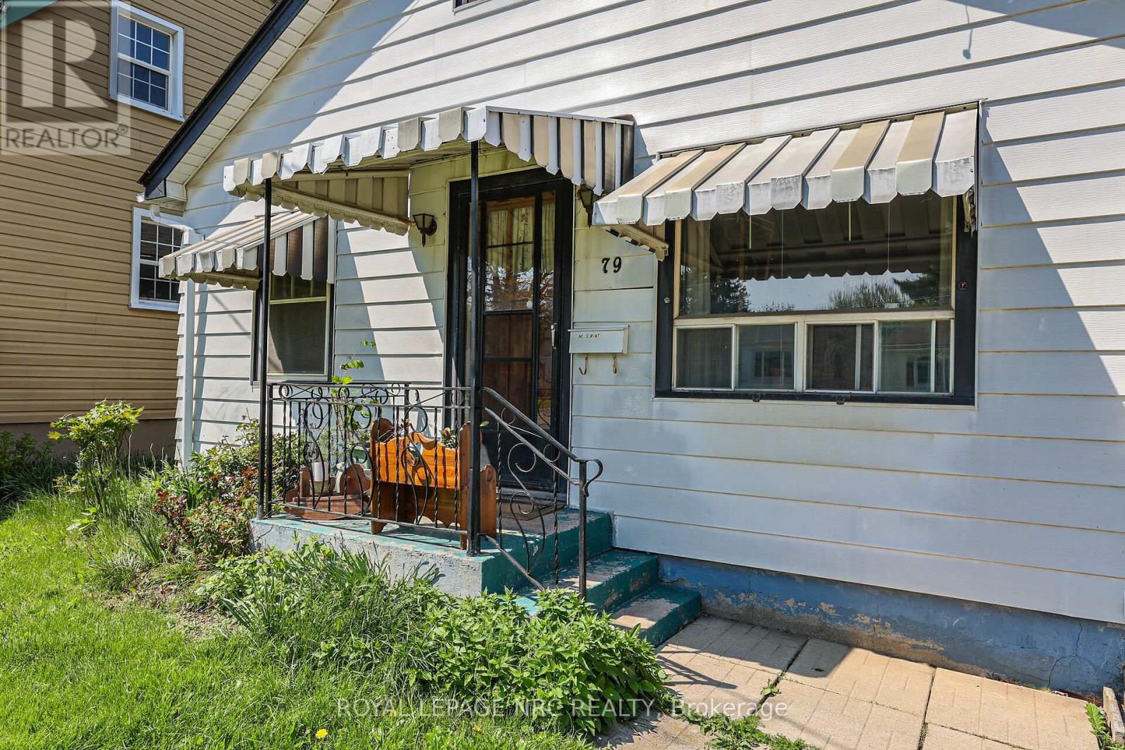 Property at 79 CARLTON STREET image 3