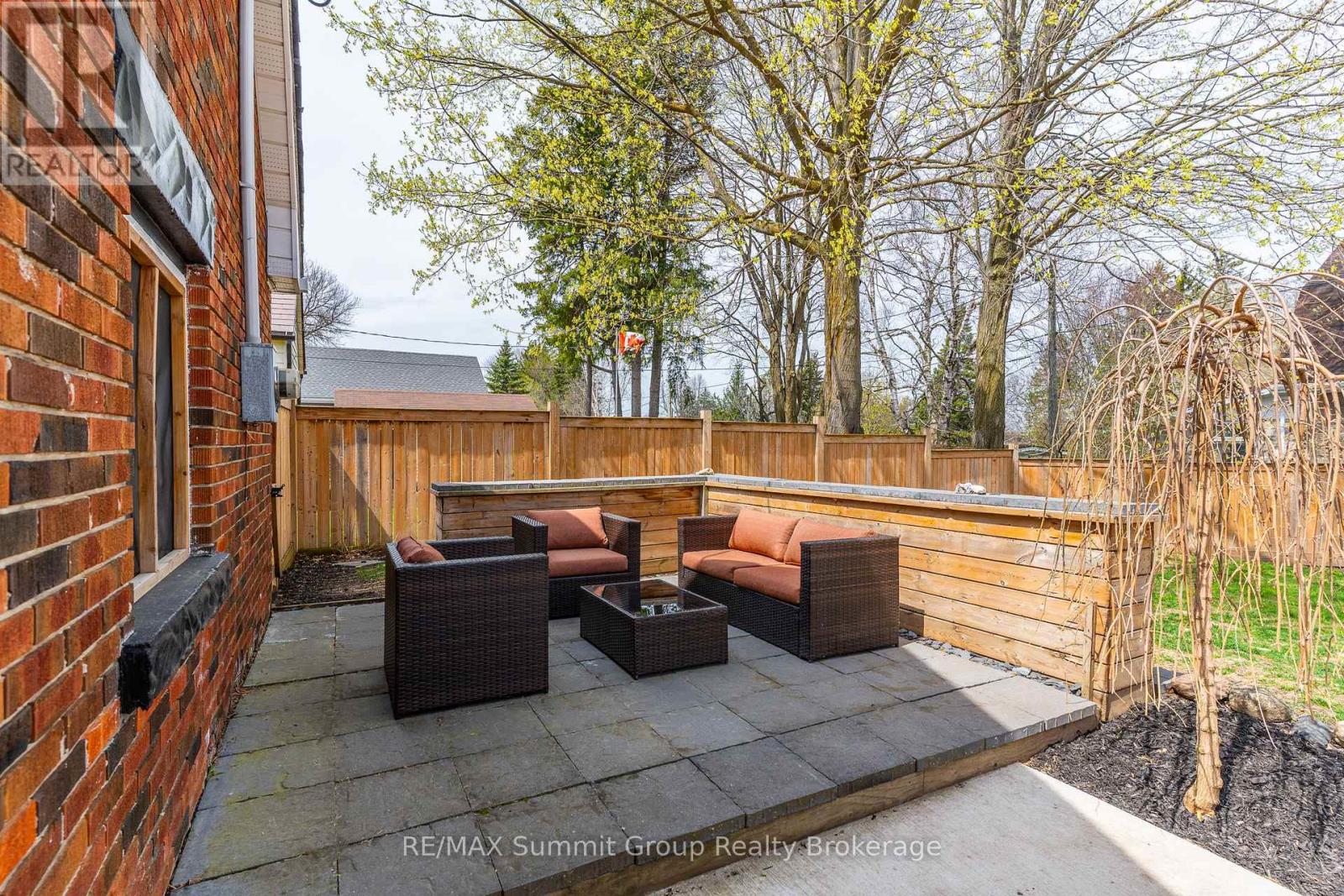 142 7th Street, Hanover, Ontario  N4N 1G4 - Photo 25 - X12117564
