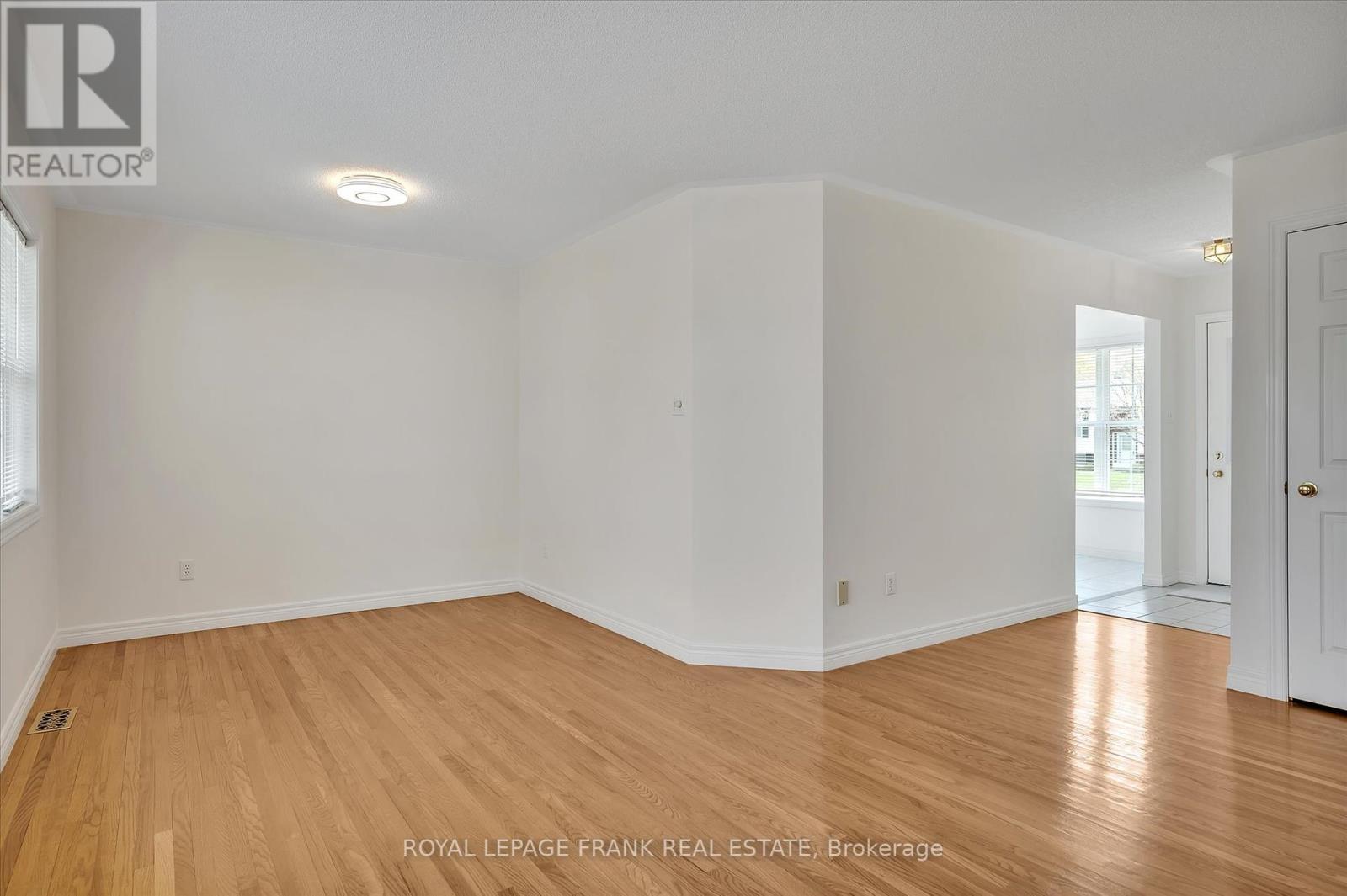 1606 Ramblewood Drive, Peterborough West, Ontario  K9K 2C5 - Photo 8 - X12133904