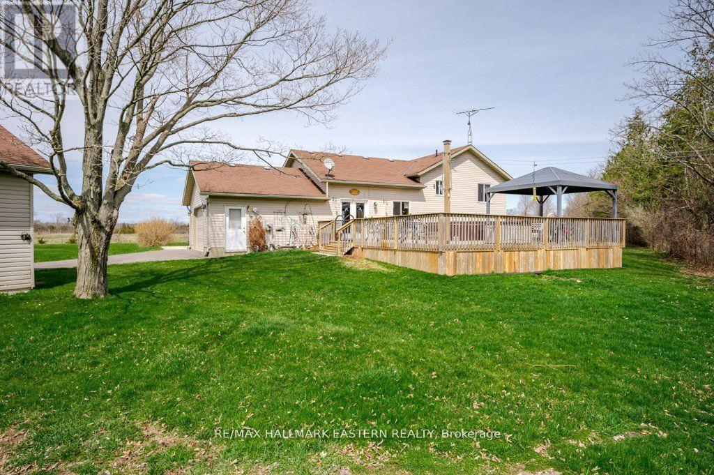 1755a Salem Road, Prince Edward County, Ontario  K0K 1T0 - Photo 21 - X12133907