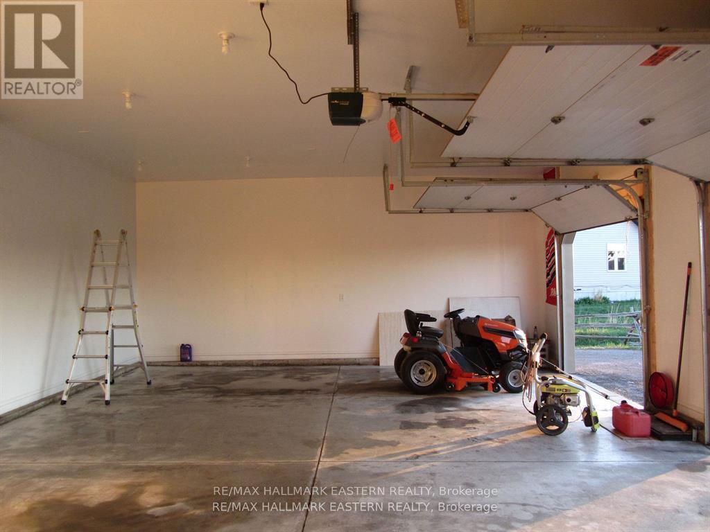 1755a Salem Road, Prince Edward County, Ontario  K0K 1T0 - Photo 29 - X12133907