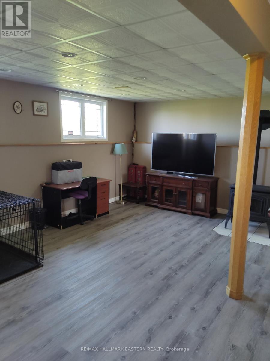 1755a Salem Road, Prince Edward County, Ontario  K0K 1T0 - Photo 44 - X12133907