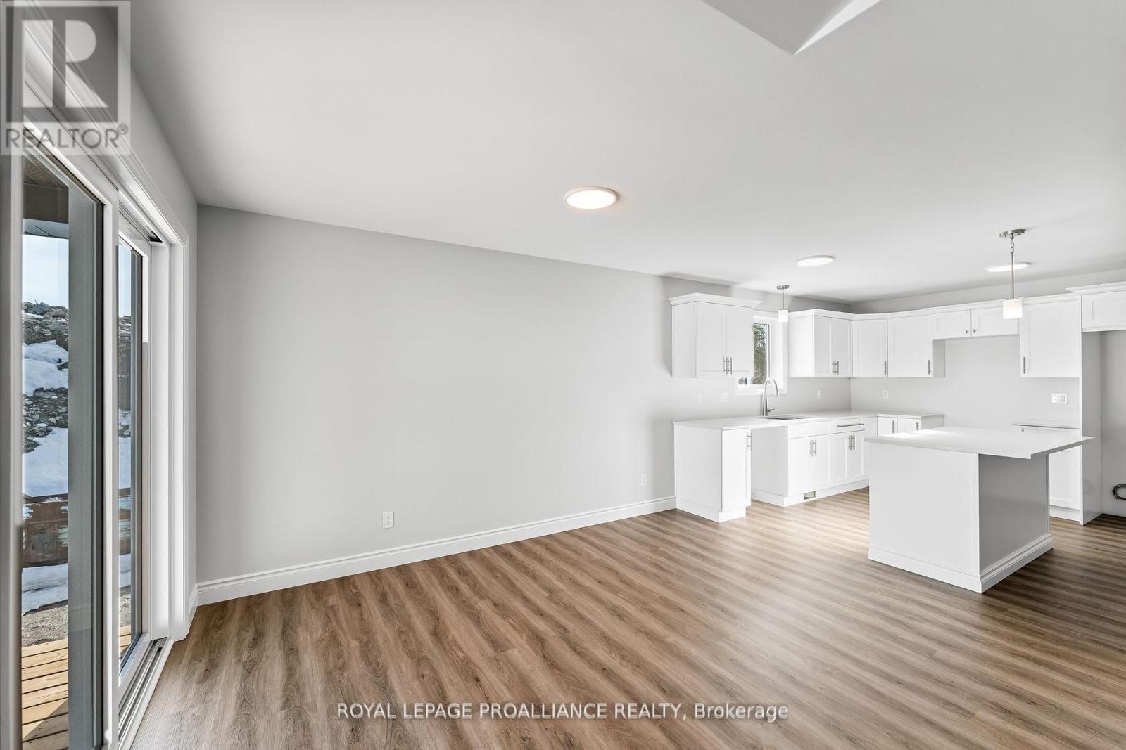 180 Homewood Avenue, Trent Hills, Ontario  K0L 1Y0 - Photo 18 - X12134005