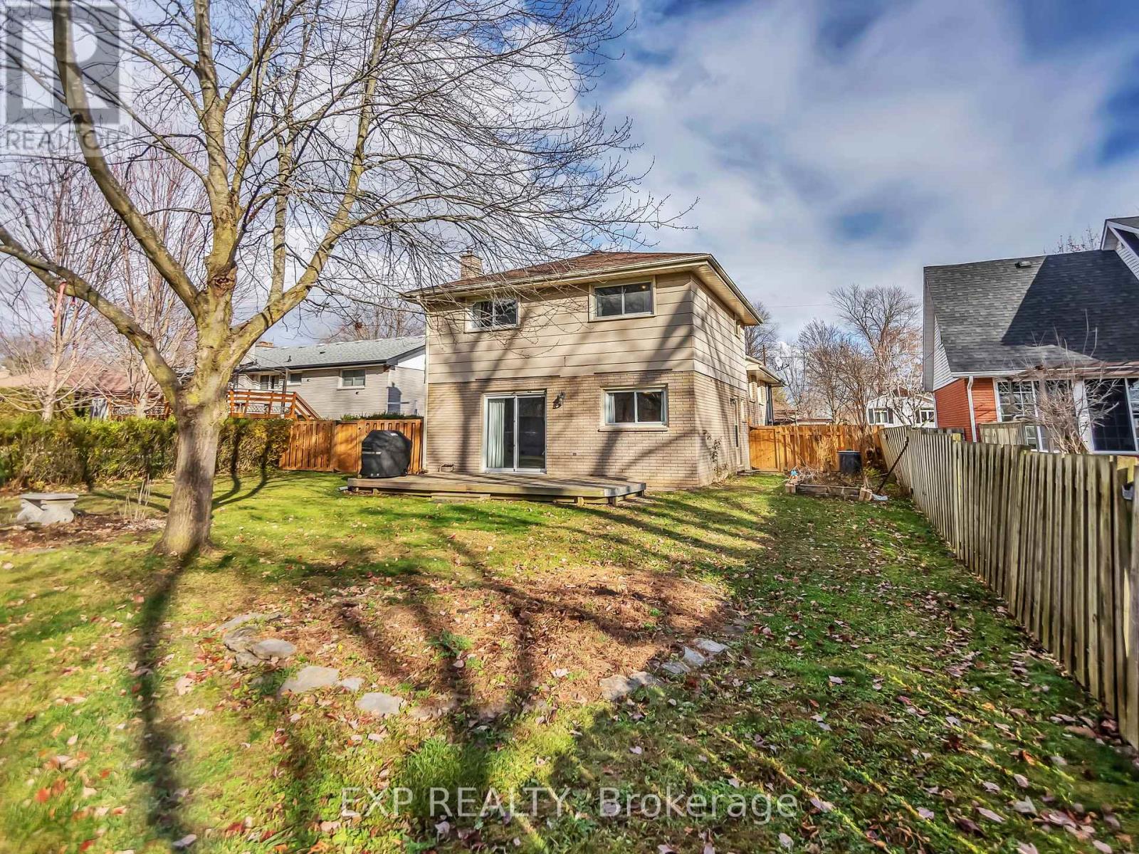 16 Applewood Drive, Belleville, Ontario  K8P 4E2 - Photo 39 - X12134063