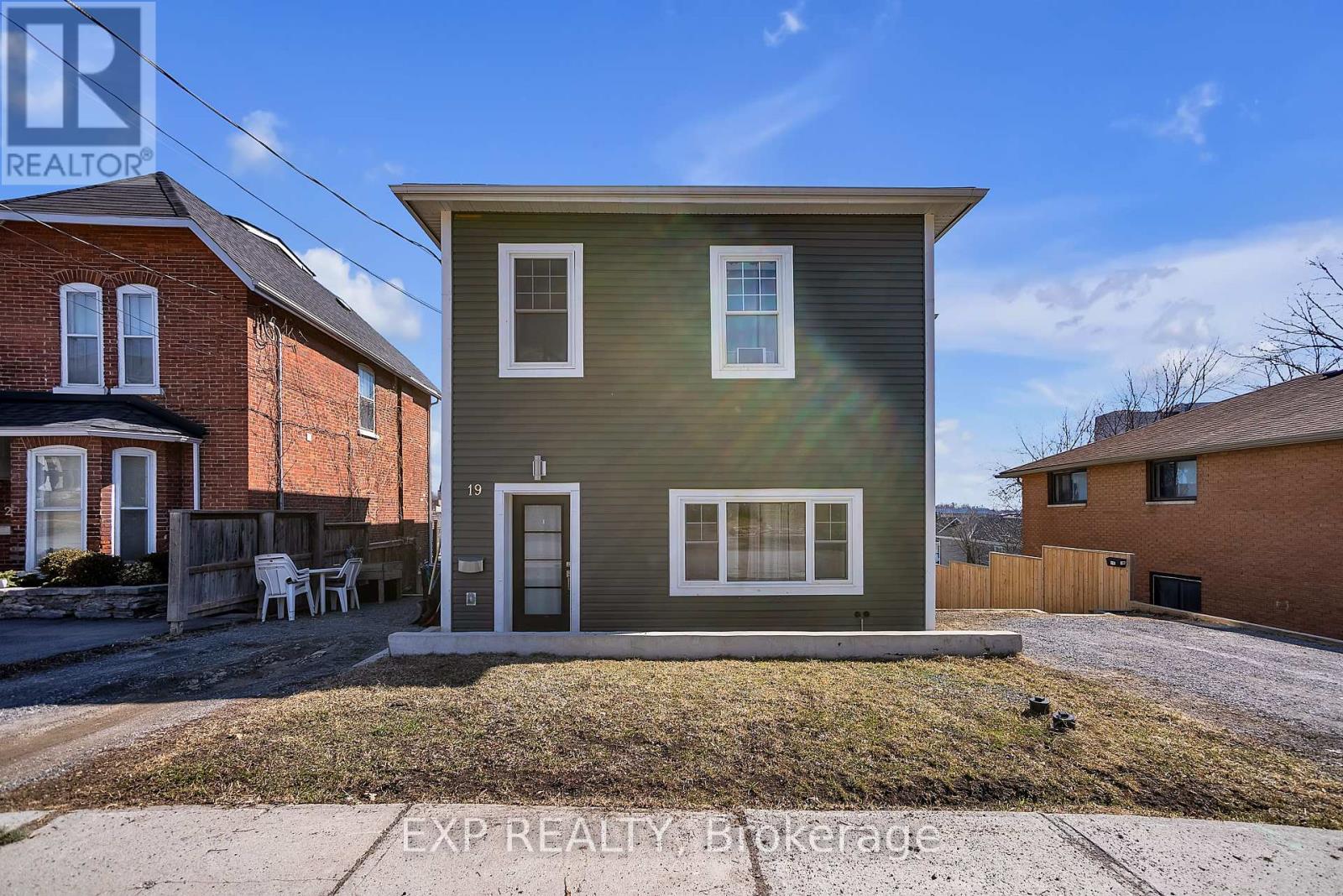 19 ISABEL STREET, Belleville, Ontario