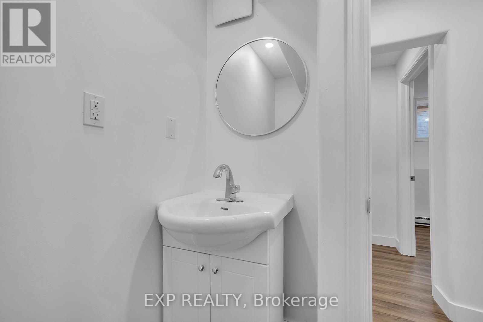 19 Isabel Street, Belleville, Ontario  K8P 3N4 - Photo 20 - X12134072