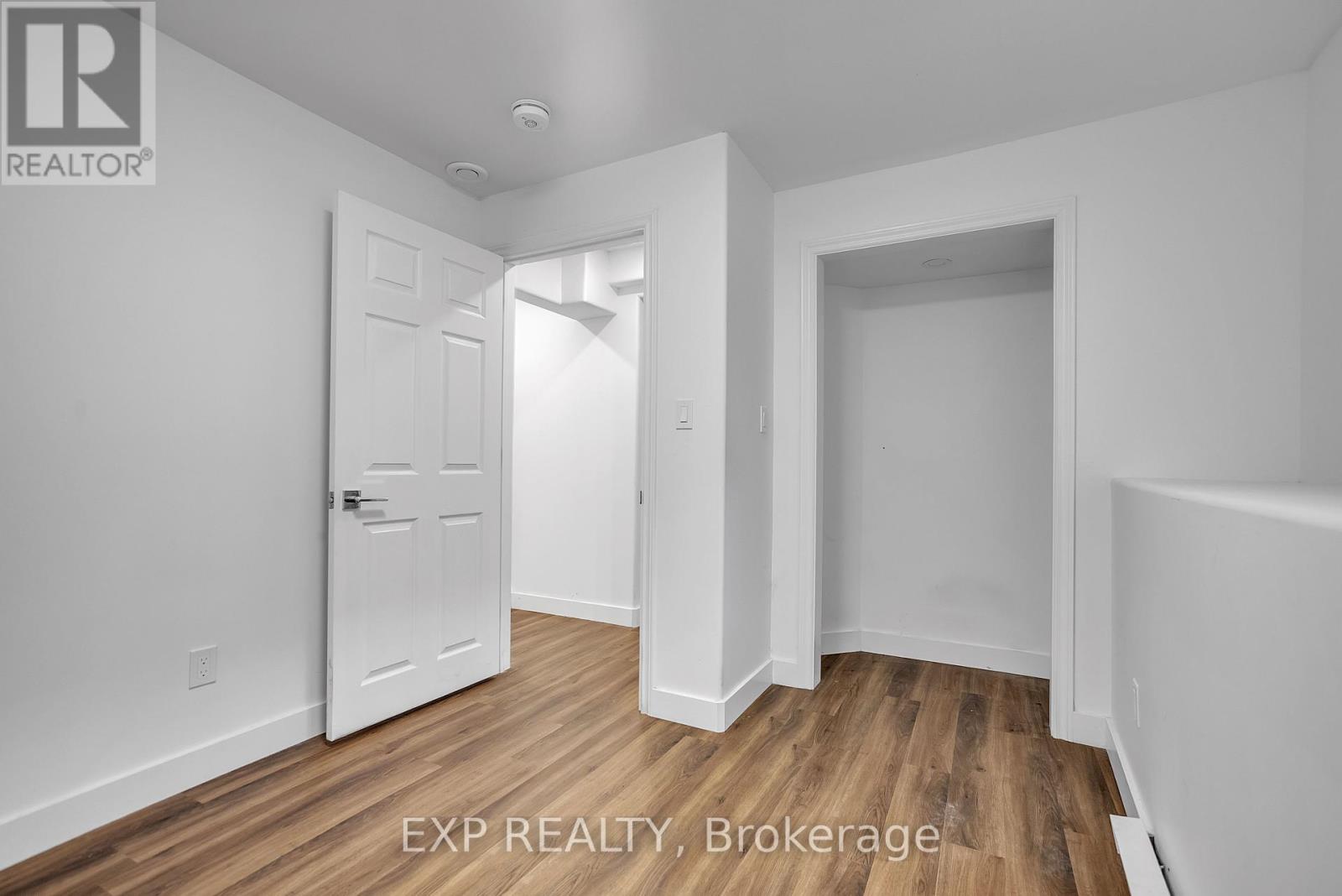 19 Isabel Street, Belleville, Ontario  K8P 3N4 - Photo 22 - X12134072