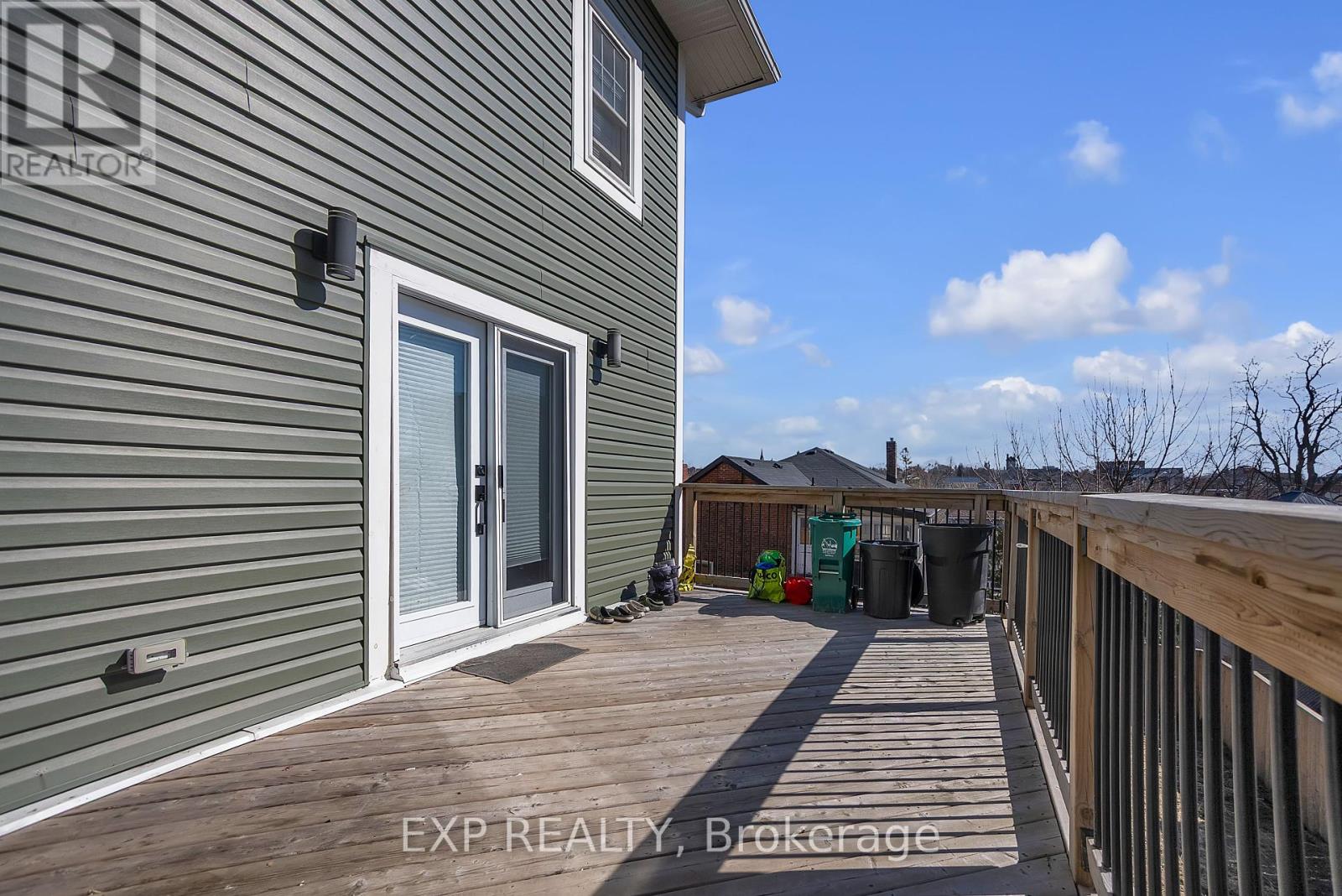 19 Isabel Street, Belleville, Ontario  K8P 3N4 - Photo 25 - X12134072