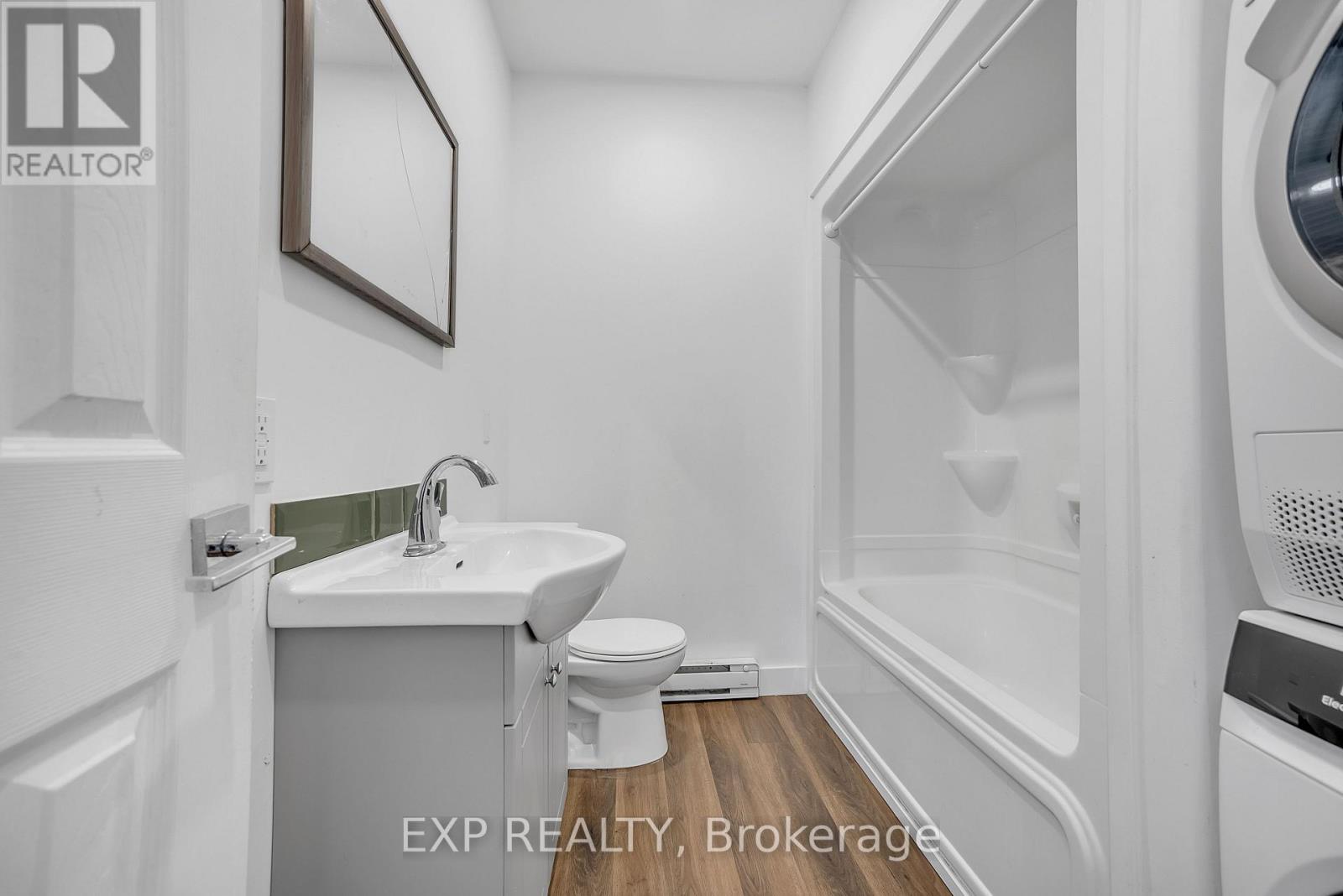 19 Isabel Street, Belleville, Ontario  K8P 3N4 - Photo 30 - X12134072