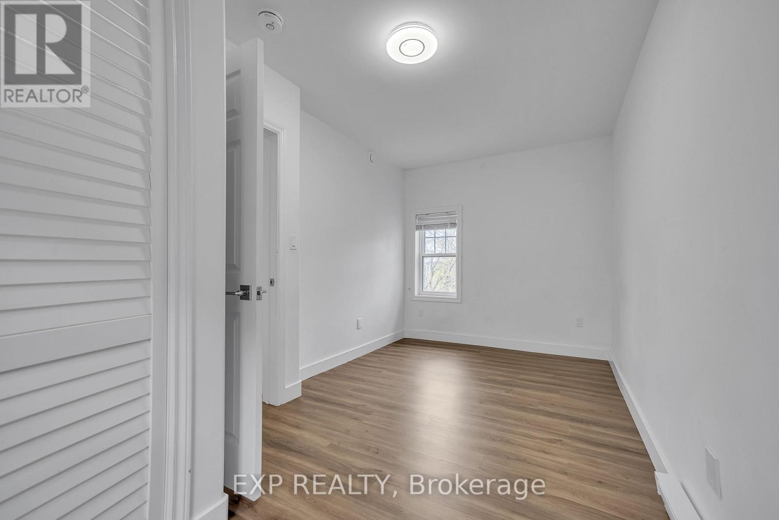 19 Isabel Street, Belleville, Ontario  K8P 3N4 - Photo 31 - X12134072